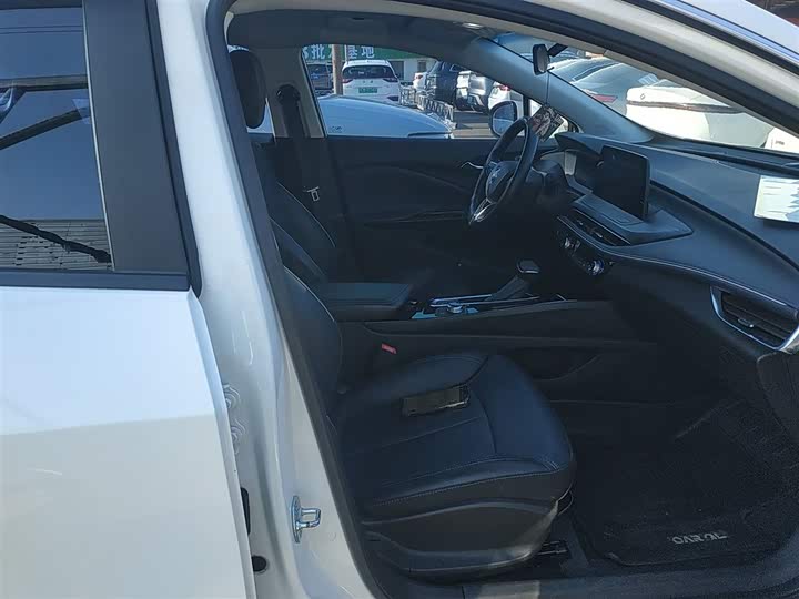 Фото 25 - Buick Velite 6