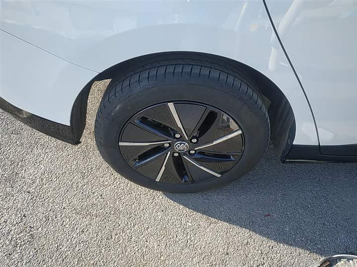 Фото 26 - Buick Velite 6