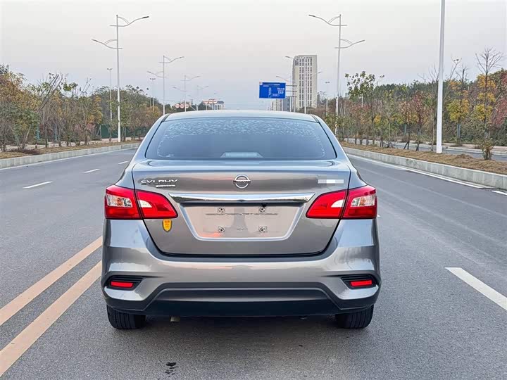 Фото 14 - Nissan Sylphy