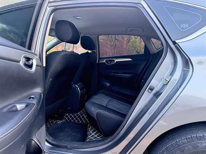 Фото 7 - Nissan Sylphy