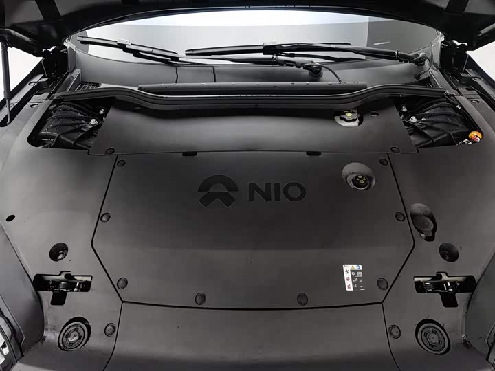 Фото 6 - Nio ET5T