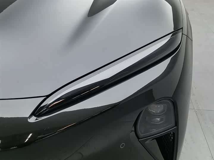 Фото 7 - Nio ET5T