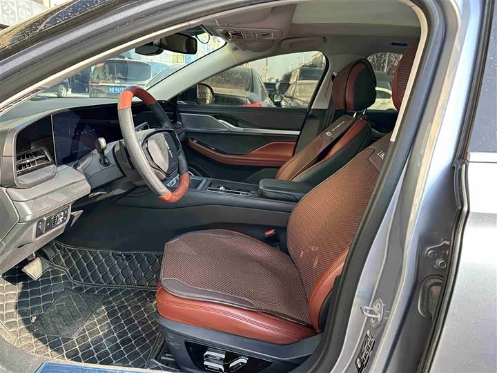 Фото 7 - Lincoln Z (Zephyr)