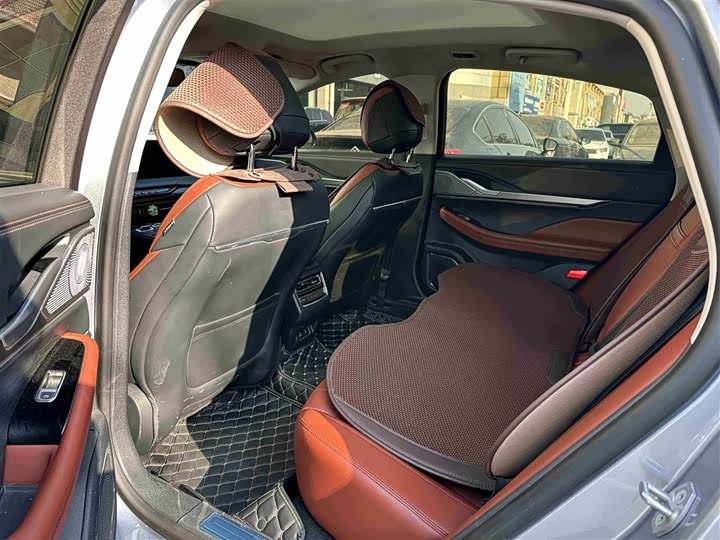 Фото 8 - Lincoln Z (Zephyr)