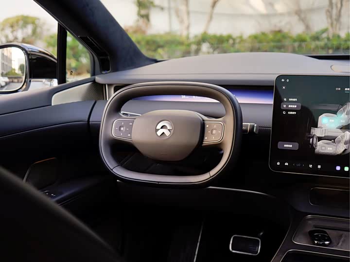 Фото 21 - Nio ET9