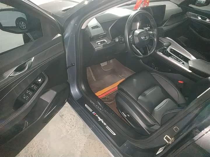 Фото 16 - Geely Preface