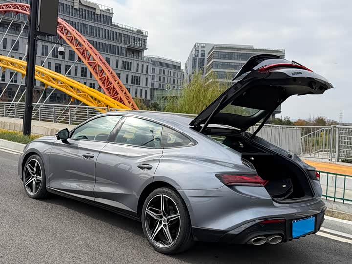 Фото 15 - MG Motor 7