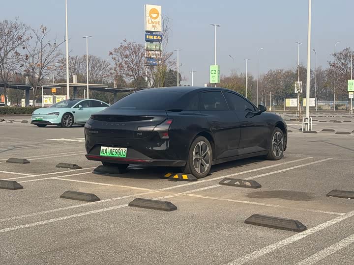 Фото 7 - XPeng Mona M03