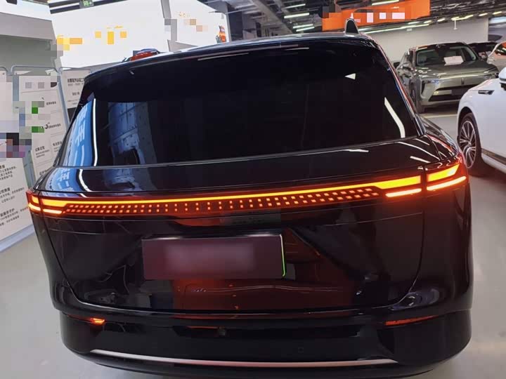 Фото 6 - XPeng G9