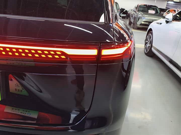 Фото 8 - XPeng G9