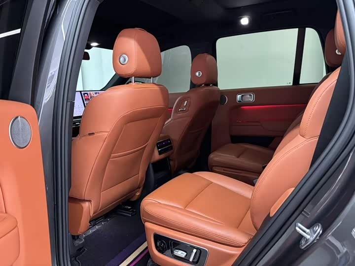 Фото 6 - LiXiang L8