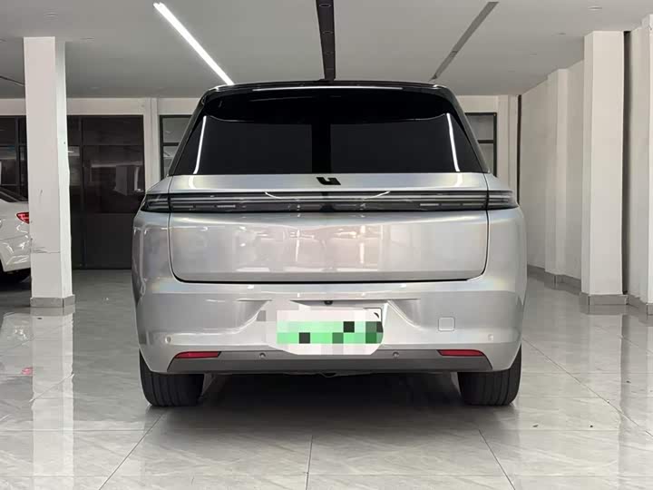 Фото 7 - LiXiang L8