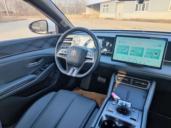 Фото 13 - BYD Qin L