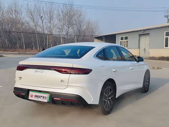 Фото 2 - BYD Qin L