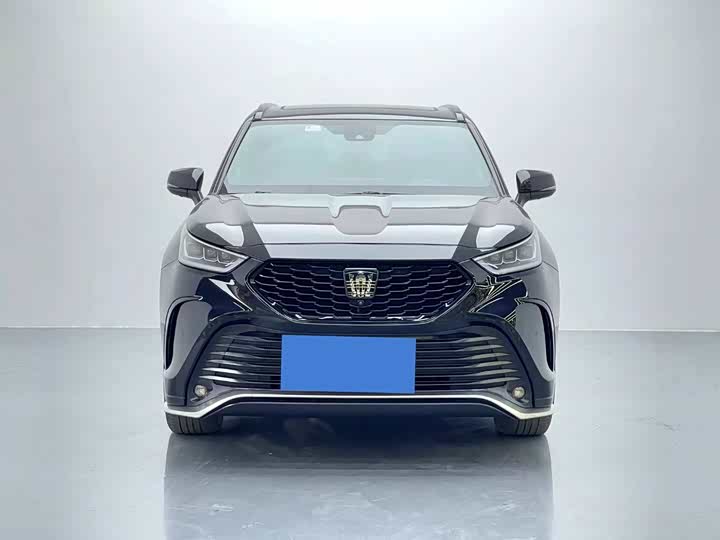 Фото 2 - Toyota Crown Kluger