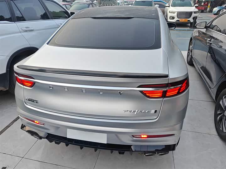 Фото 6 - Geely Preface