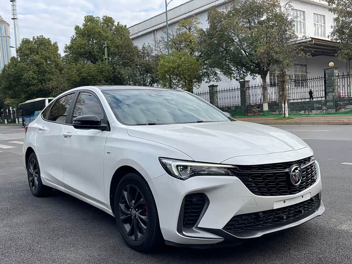 Фото 2 - Buick Verano