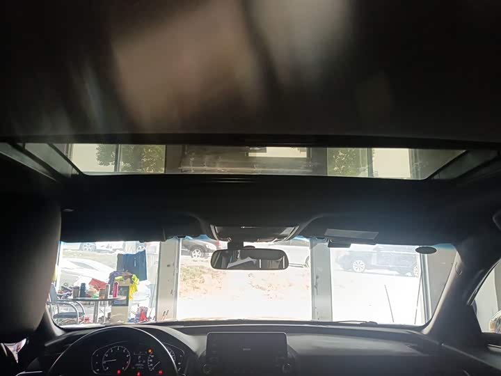 Фото 18 - Honda Inspire