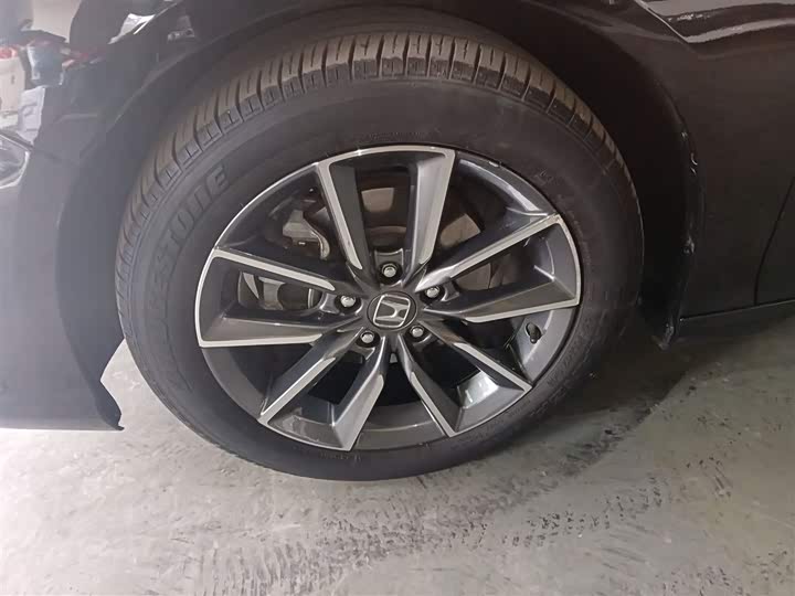 Фото 23 - Honda Inspire