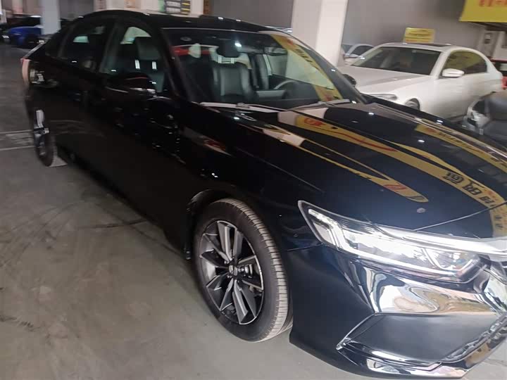 Фото 4 - Honda Inspire