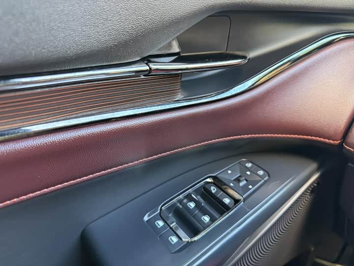 Фото 10 - Ford Mondeo