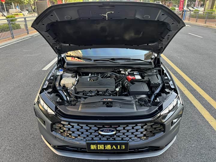 Фото 12 - Ford Mondeo