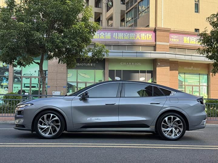 Фото 4 - Ford Mondeo