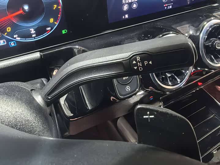 Фото 12 - Mercedes-Benz B-Class