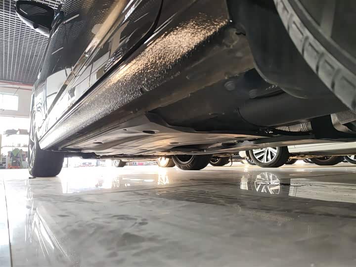 Фото 22 - Volkswagen Sagitar L