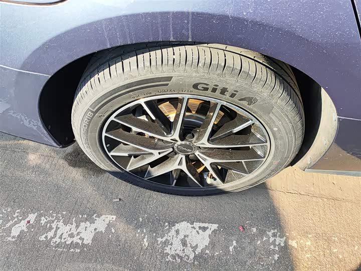 Фото 26 - BYD Seal