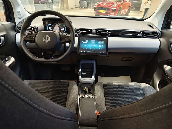 Фото 26 - Leapmotor T03