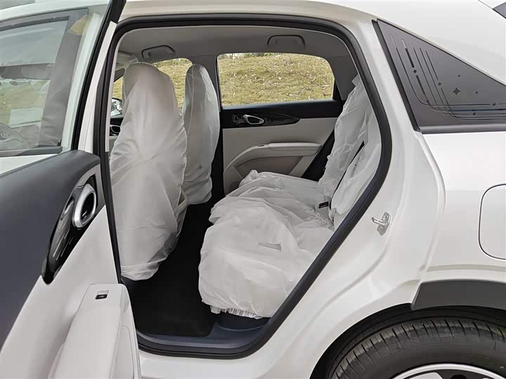 Фото 17 - Geely Galaxy Geome