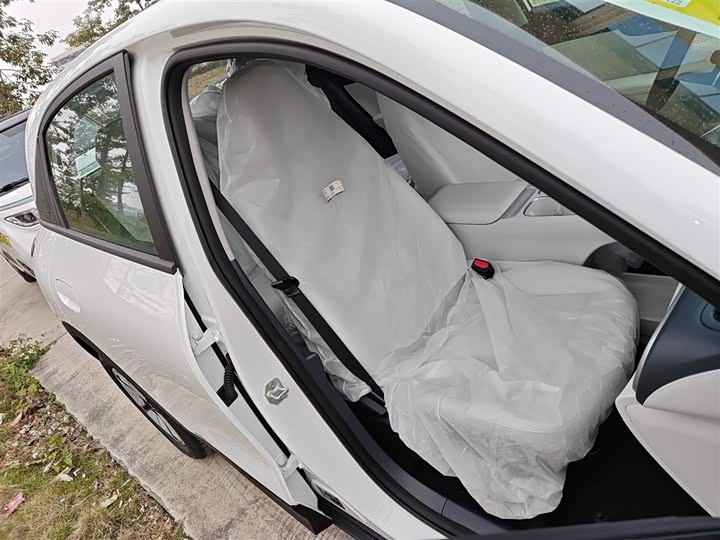 Фото 25 - Geely Galaxy Geome