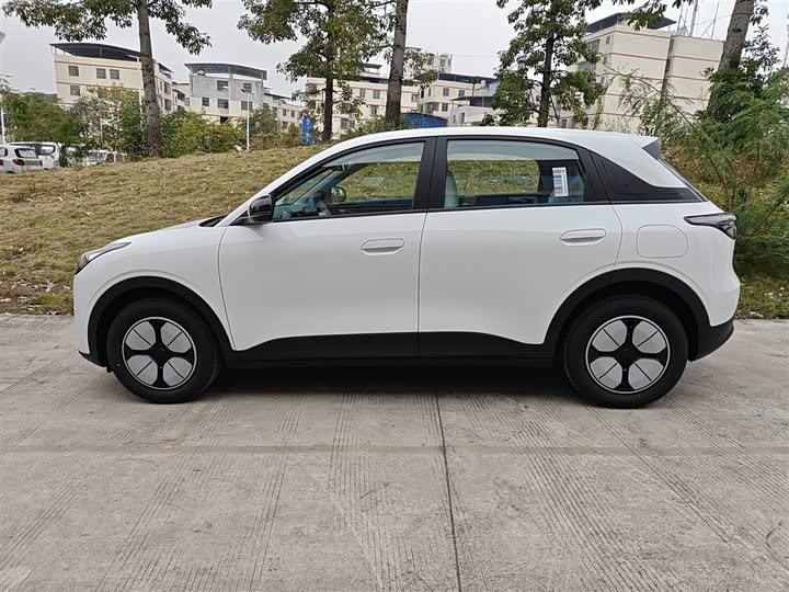 Фото 5 - Geely Galaxy Geome