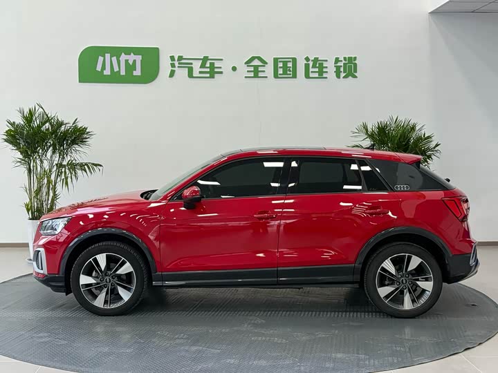 Фото 2 - Audi Q2L