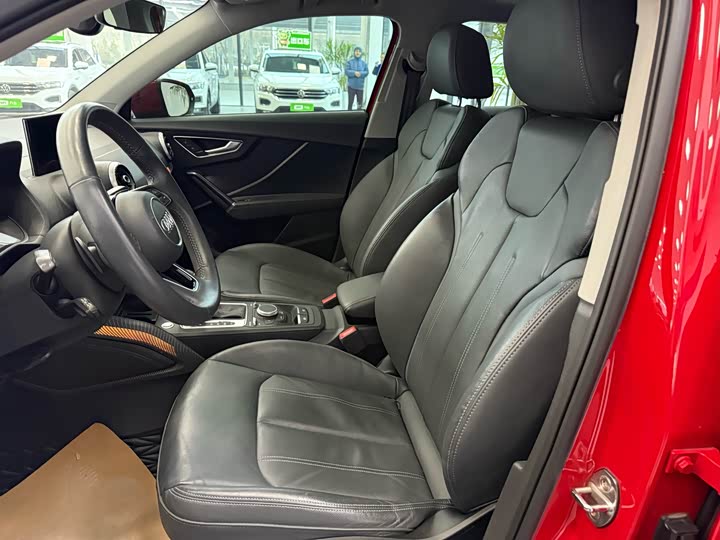 Фото 9 - Audi Q2L