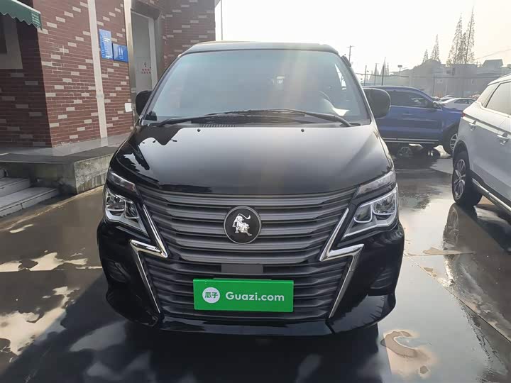 Фото 3 - Dongfeng Forthing Lingzhi M5