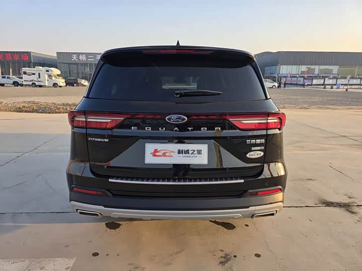 Фото 6 - Ford Equator