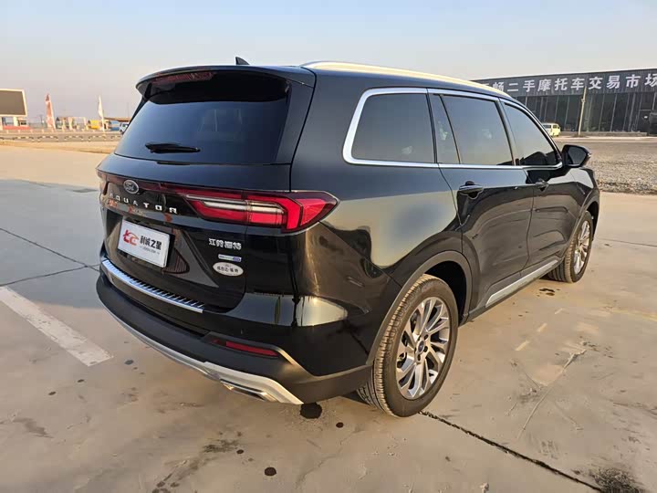 Фото 7 - Ford Equator