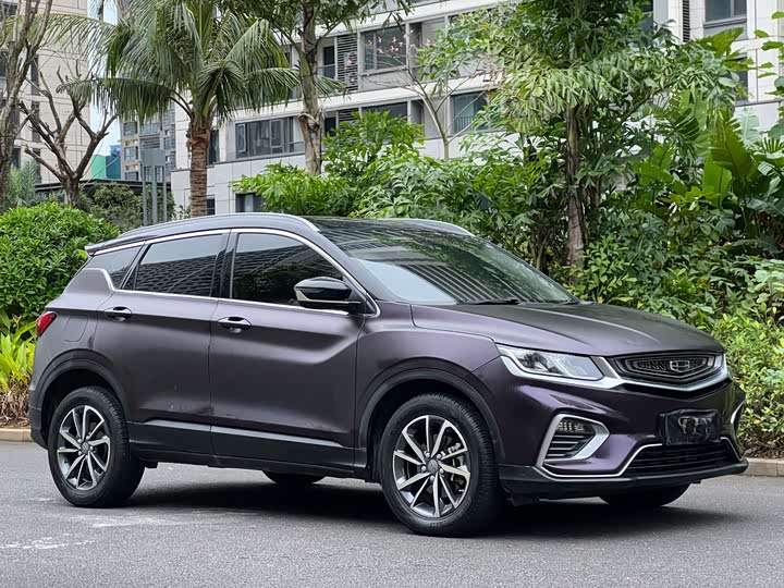 Фото 4 - Geely Coolray