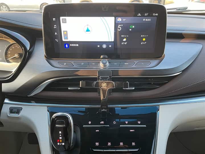 Фото 16 - Buick GL8 ES