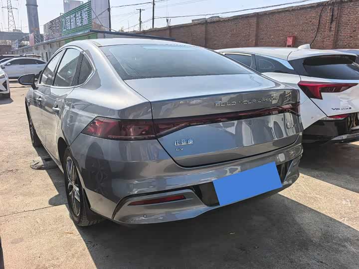 Фото 6 - BYD Qin Plus