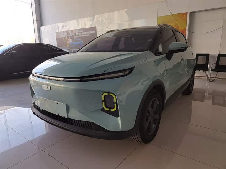 Фото 2 - Geely Geometry E Firefly