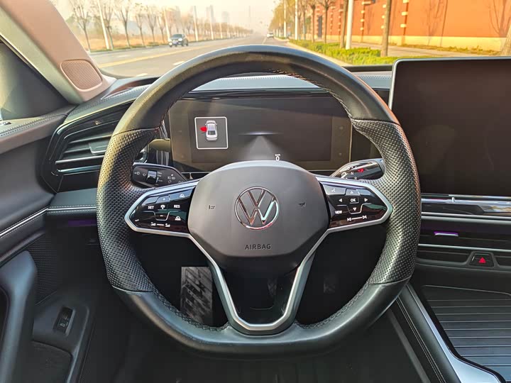 Фото 7 - Volkswagen Magotan