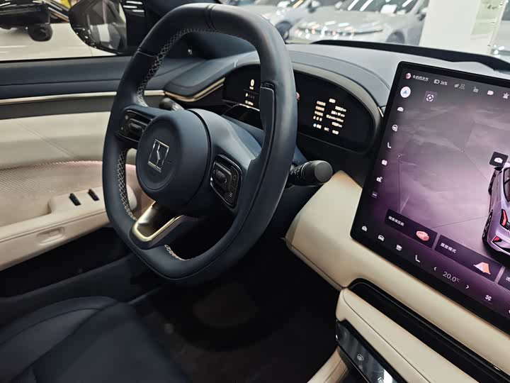 Фото 9 - Zeekr 001