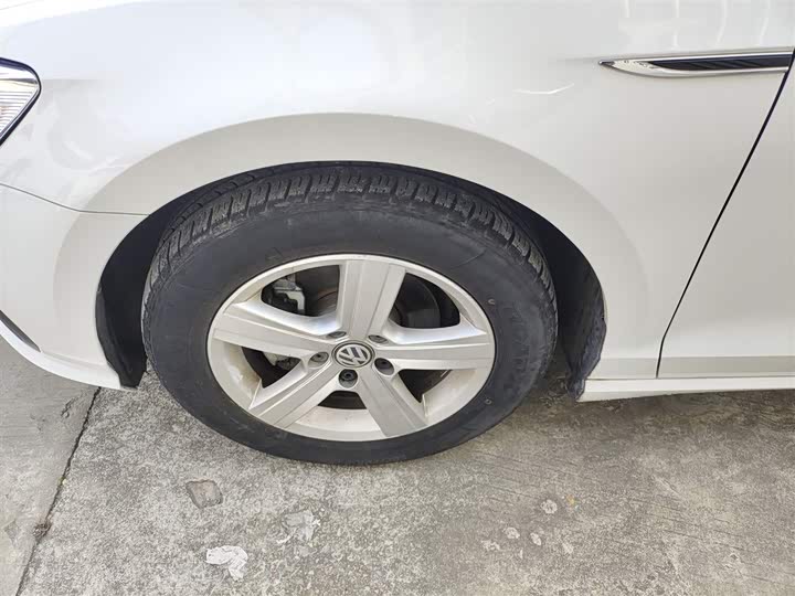 Фото 23 - Volkswagen Lamando L