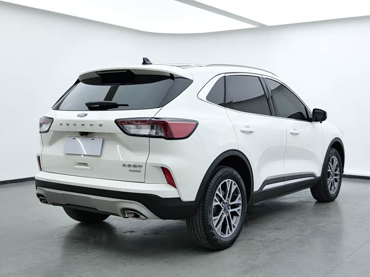 Фото 4 - Ford Escape