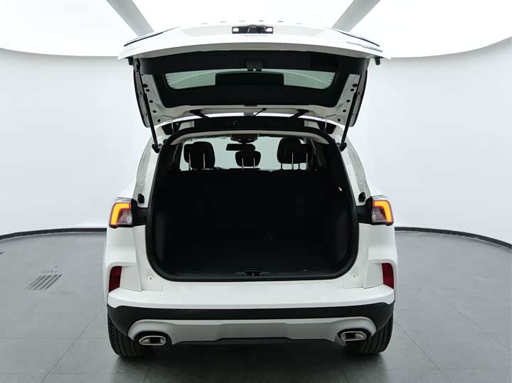 Фото 7 - Ford Escape