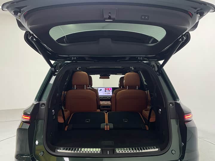 Фото 16 - LiXiang L9