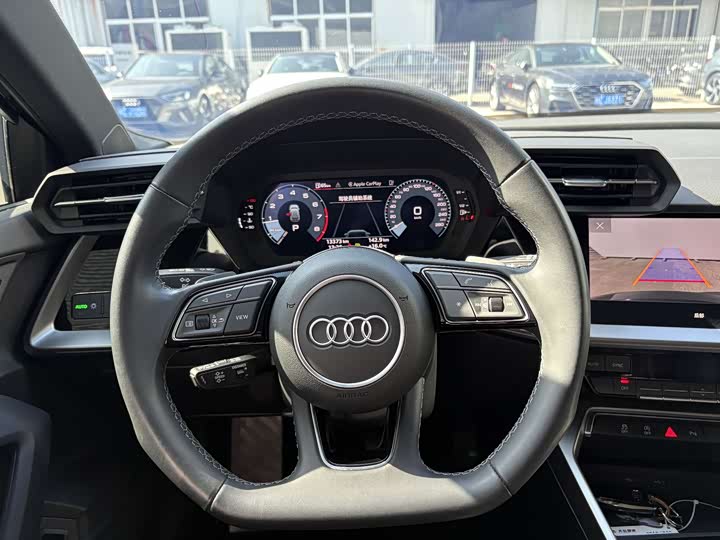 Фото 14 - Audi A3